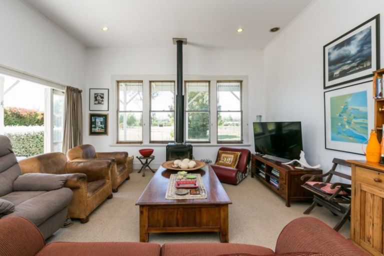 Photo of property in 461 Saint Georges Road, Havelock North, 4130