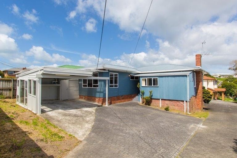 Photo of property in 1/14 Tristram Avenue, Forrest Hill, Auckland, 0620