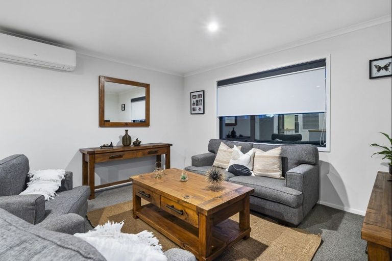 Photo of property in 5a Te Wharo Drive, Papamoa, 3118