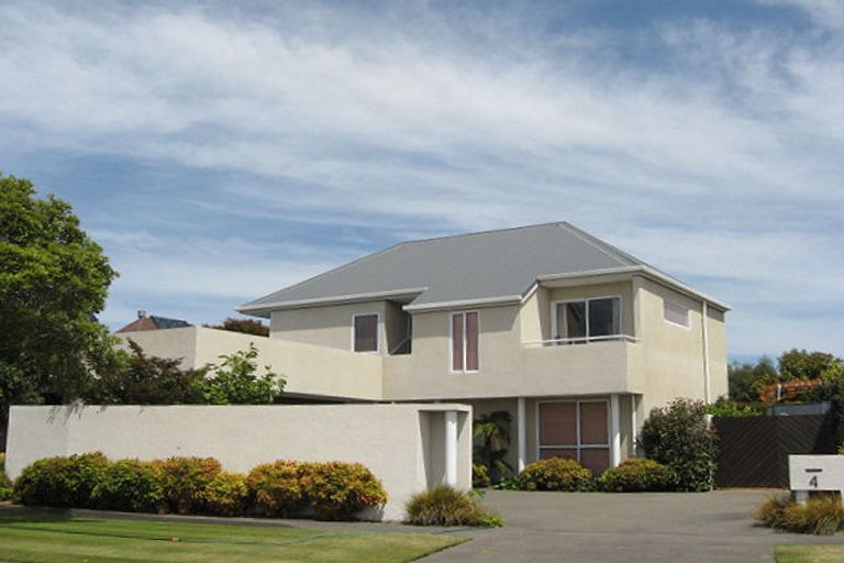 Photo of property in 4 De Courcy Place, Avondale, Christchurch, 8061