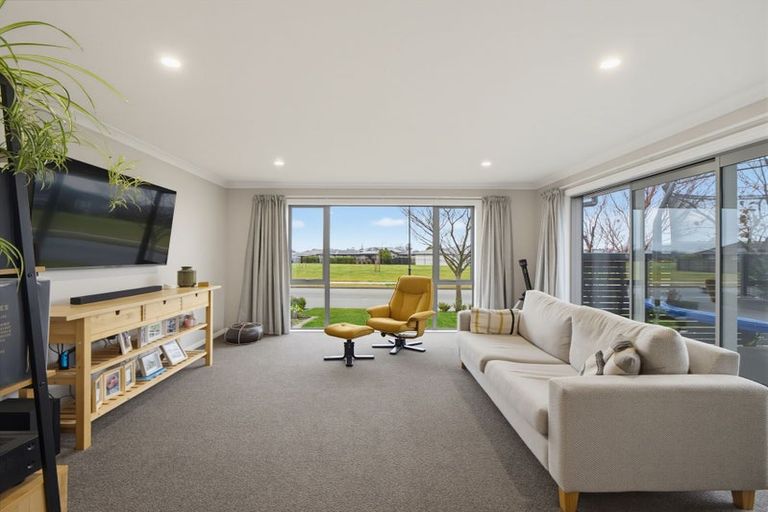 Photo of property in 62 Cassino Street, Rangiora, 7400