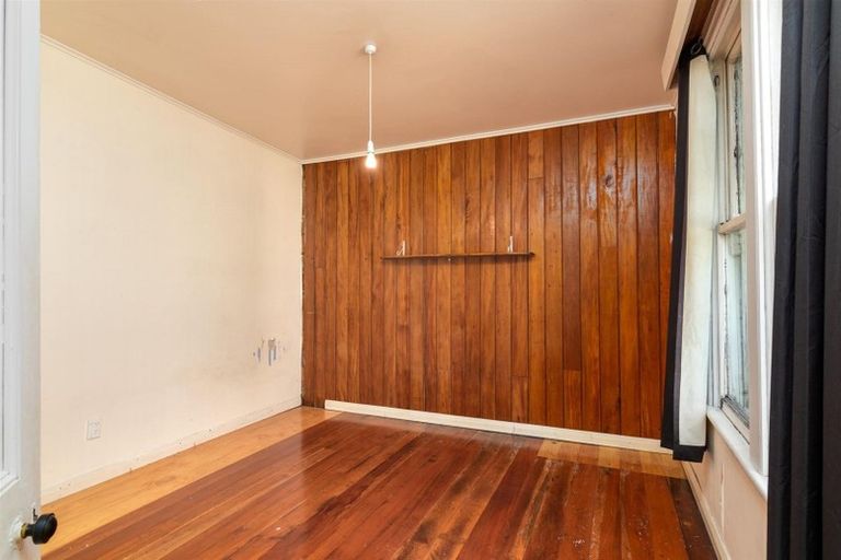 Photo of property in 40 Newman Road, Eketahuna, 4900