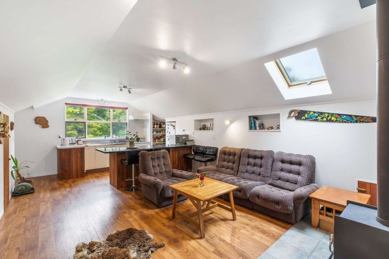 Photo of property in 67 Kaitara Lane, Kaiwaka, 0573