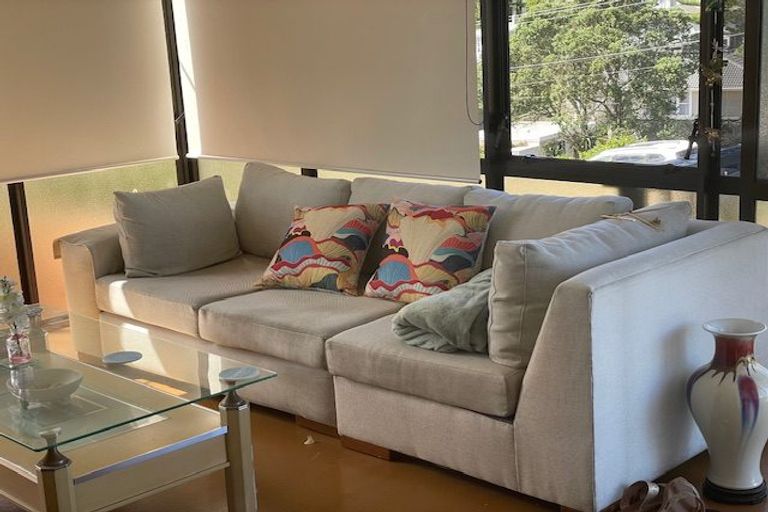 Photo of property in 1/26 James Street, Bayview, Auckland, 0629