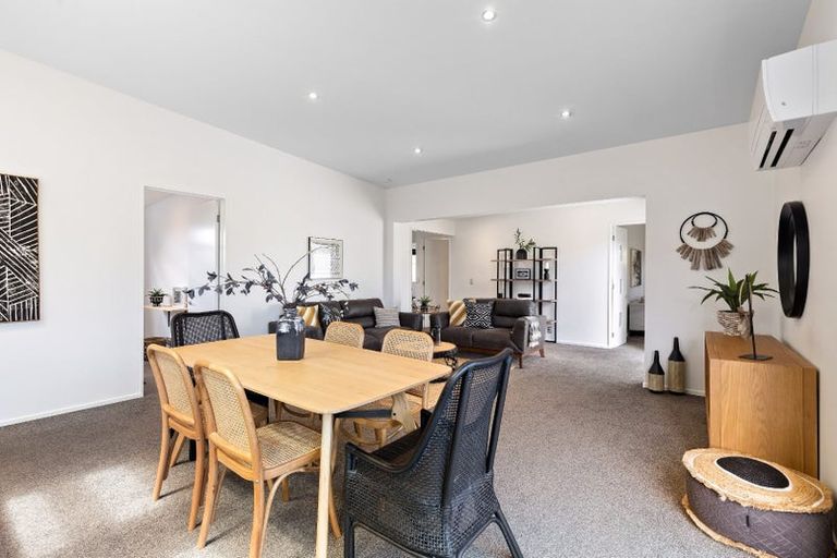 Photo of property in 11 Linkwater Way, Parklands, Christchurch, 8083