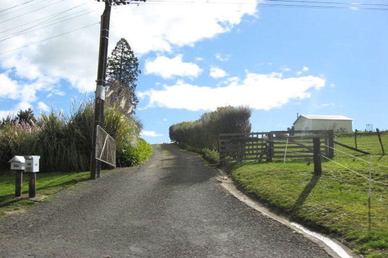 Photo of property in 38 Abbotsford Road, Waipawa, 4210