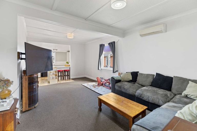 Photo of property in 85 Alma Road, Gonville, Whanganui, 4501