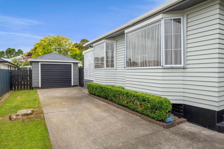 Photo of property in 7 Hursthouse Street, Vogeltown, New Plymouth, 4310