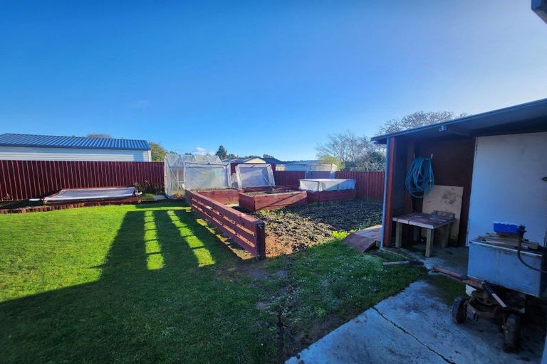 Photo of property in 74 Awamoa Road, Holmes Hill, Oamaru, 9401