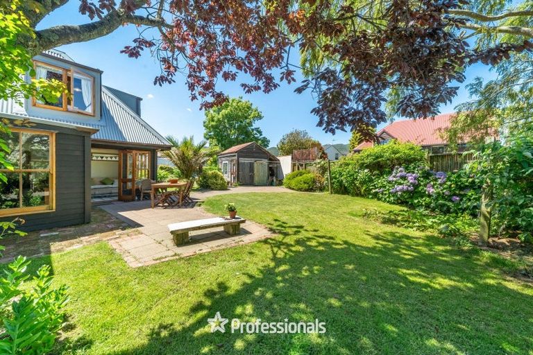 Photo of property in 106 Epuni Street, Epuni, Lower Hutt, 5011