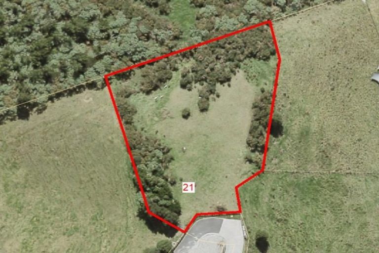 Photo of property in 21 Blackberry Way, Welcome Bay, Tauranga, 3175