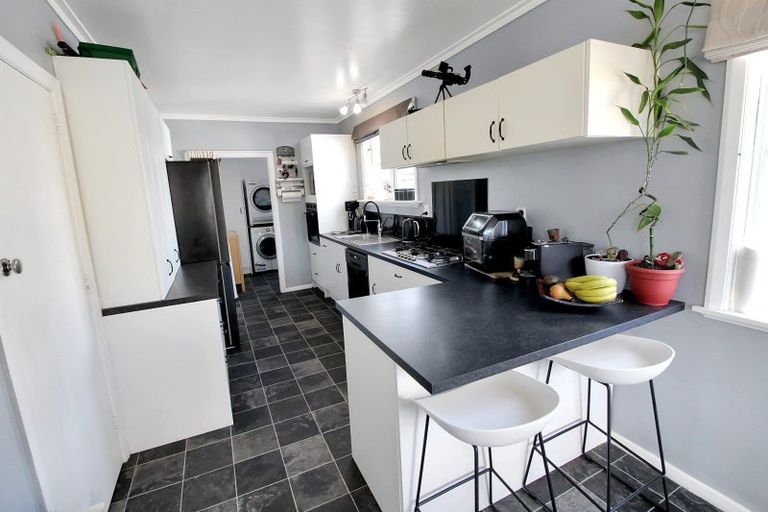 Photo of property in 3 Harrod Avenue, Foxton Beach, Foxton, 4815