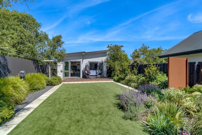 Photo of property in 372 Bower Avenue, North New Brighton, Christchurch, 8083