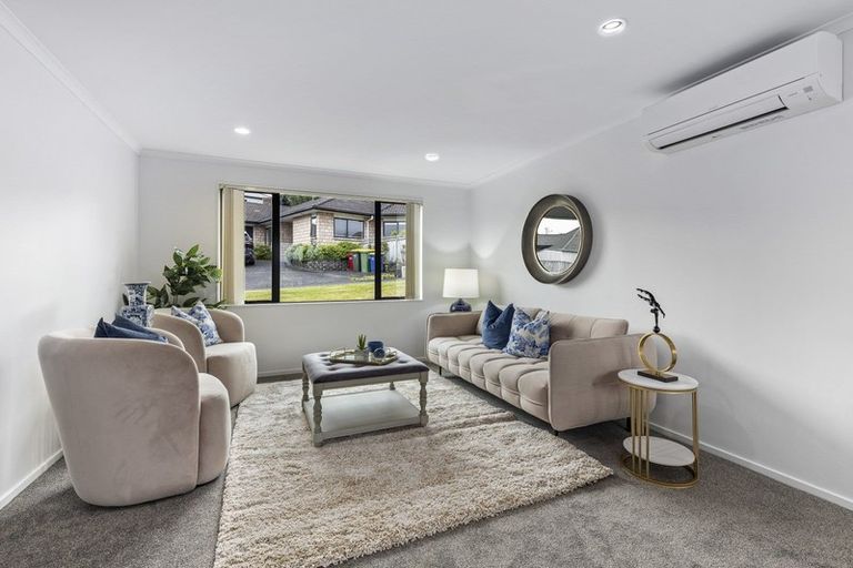 Photo of property in 3 Durbin Court, Greenhithe, Auckland, 0632