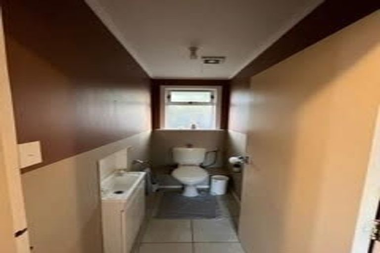 Photo of property in 26 Maple Grove, Maungaraki, Lower Hutt, 5010