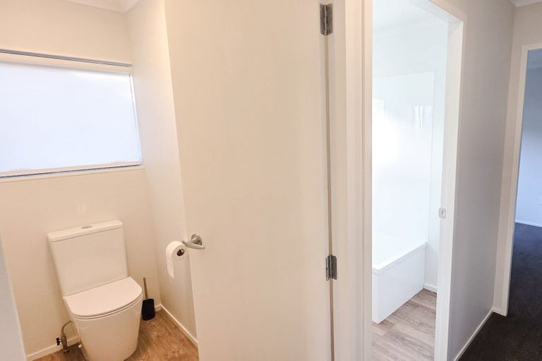 Photo of property in 25 Pennant Grove, Titahi Bay, Porirua, 5022