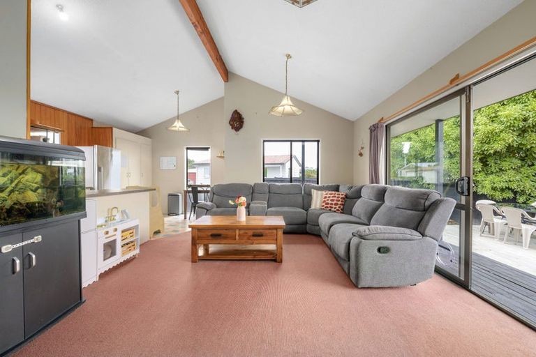 Photo of property in 37 Enfield Street, Nawton, Hamilton, 3200