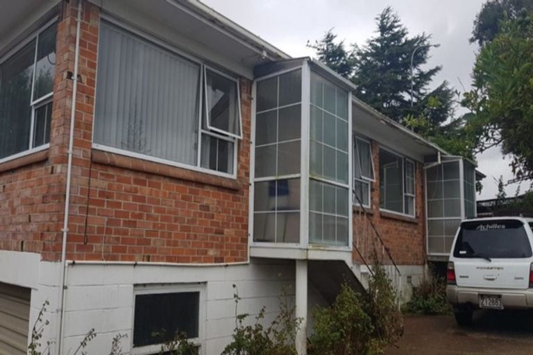 Photo of property in 1 Browns Road, Manurewa, Auckland, 2102