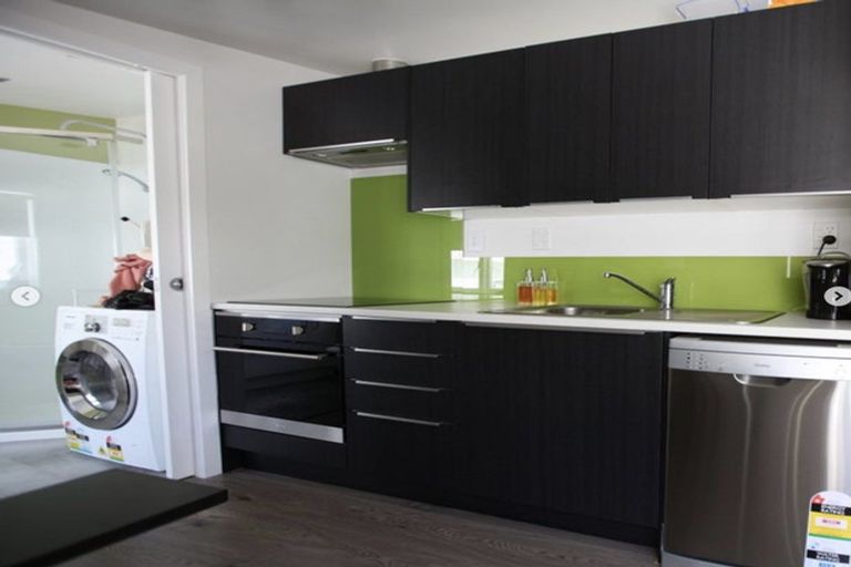 Photo of property in 236 Tinakori Road, Thorndon, Wellington, 6011