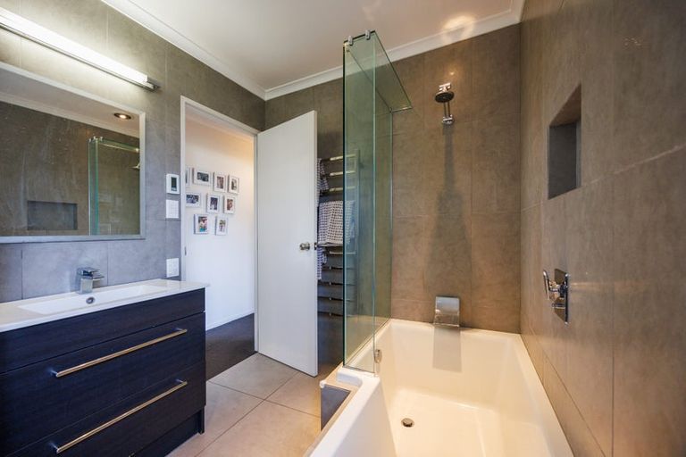 Photo of property in 30 Vista Drive, Feilding, 4702