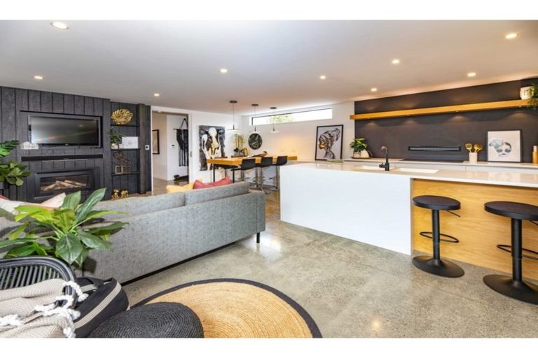 Photo of property in 9 Forbes Street, Sydenham, Christchurch, 8023