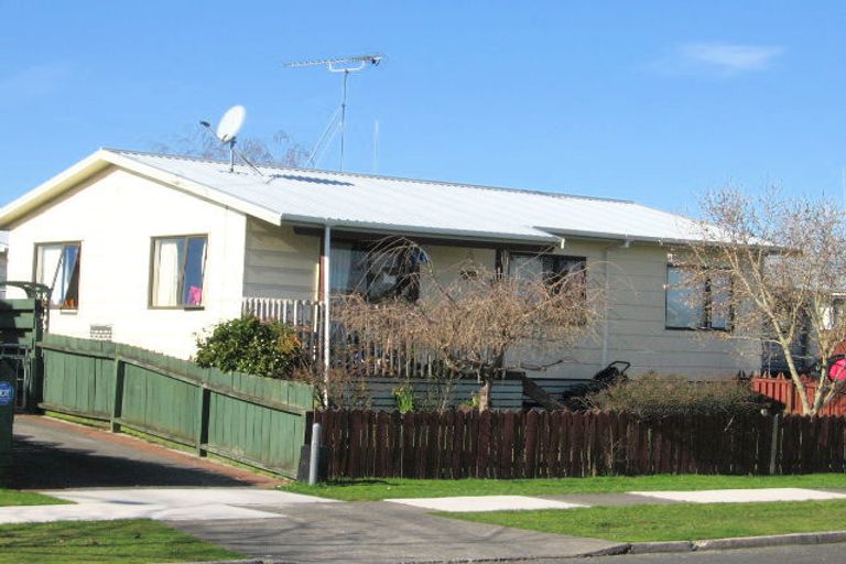 Photo of property in 19b Lloyd Drive, Nawton, Hamilton, 3200