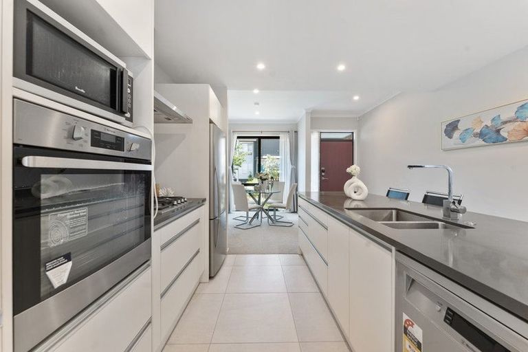 Photo of property in 19 Eyton Kay Road, Hobsonville, Auckland, 0616