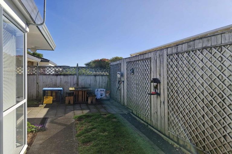 Photo of property in 3/39 Sackville Street, Fitzroy, New Plymouth, 4312