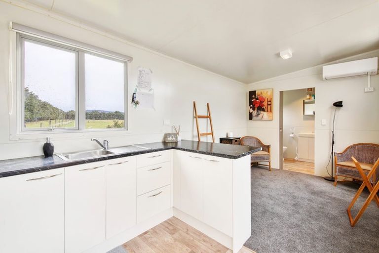 Photo of property in 120 Glews Road, Cust, Rangiora, 7471