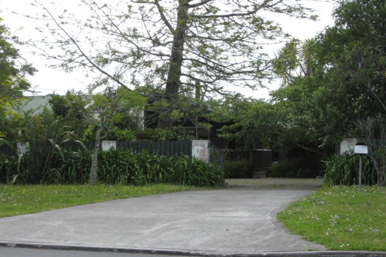 Photo of property in 33 Oraha Road, Huapai, Kumeu, 0810