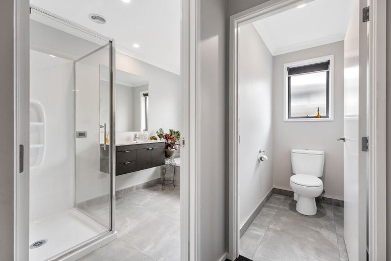 Photo of property in 67 Awatira Drive, Papamoa Beach, Papamoa, 3118