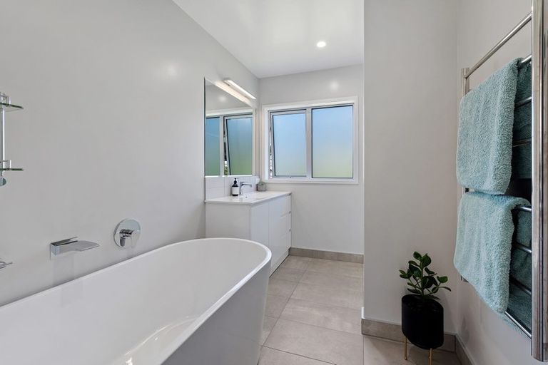 Photo of property in 214 Matakana Valley Road, Matakana, Warkworth, 0985