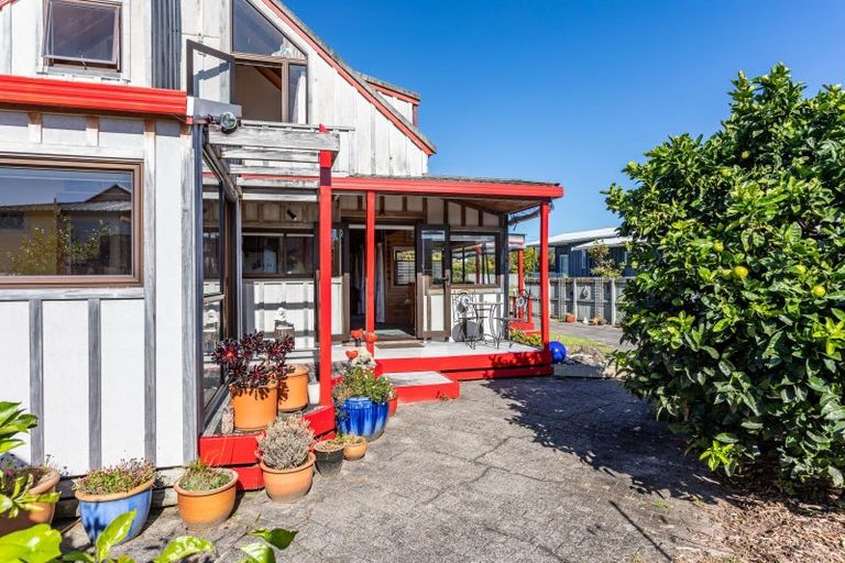 Photo of property in 124b Lincoln Road, Whangamata, 3620
