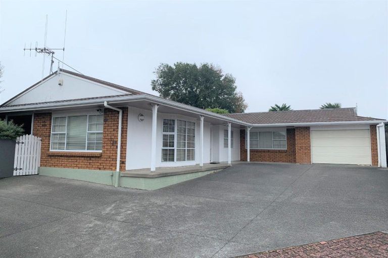 Photo of property in 15 Tiffiney Place, Chartwell, Hamilton, 3210