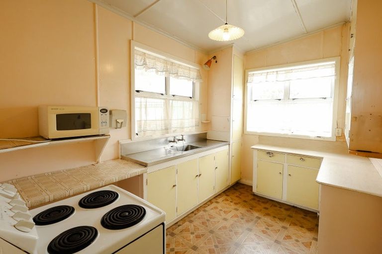 Photo of property in 6 Vincent Drive, Levin, 5510