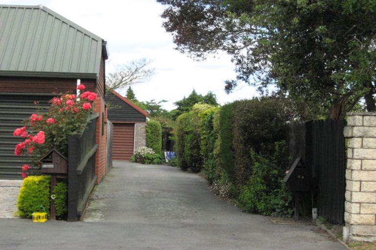 Photo of property in 4b Glenburn Place, Avonhead, Christchurch, 8042