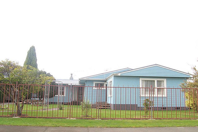 Photo of property in 30 Deal Crescent, Flaxmere, Hastings, 4120