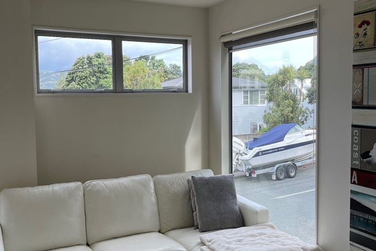 Photo of property in 3/38 Ferry Street, Seatoun, Wellington, 6022