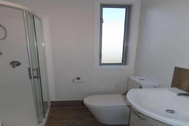 Photo of property in 2/246 Marine Parade, New Brighton, Christchurch, 8061