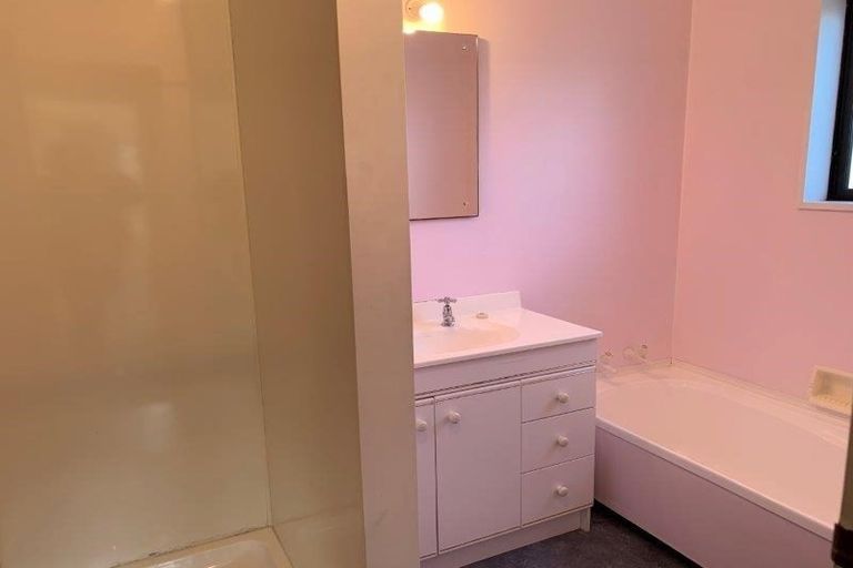 Photo of property in 108 Hunter Crescent, Wanaka, 9305