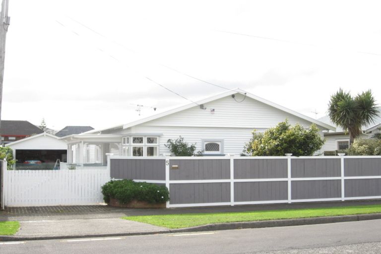Photo of property in 24/5 Copeland Street, Hutt Central, Lower Hutt, 5011