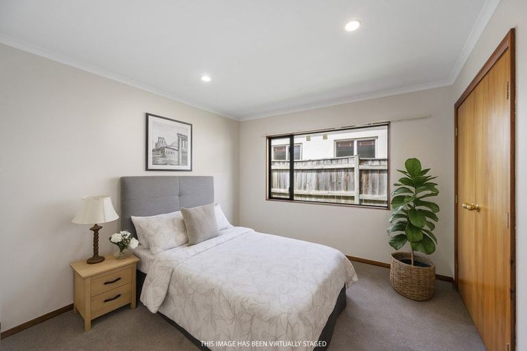 Photo of property in 8 Arataki Road, Havelock North, 4130