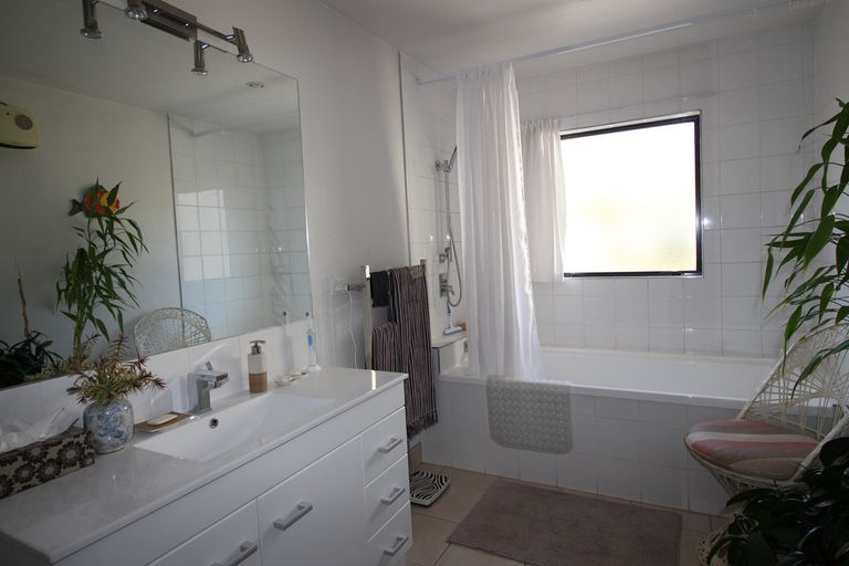 Photo of property in 133 Mcarthur Road, Springvale, Alexandra, 9391