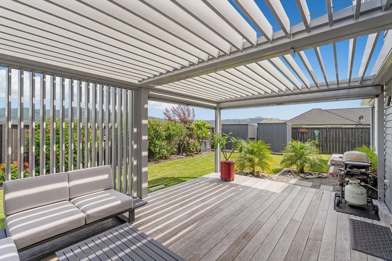 Photo of property in 8 Onerere Drive, Whitianga, 3510