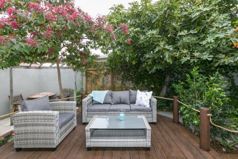 Photo of property in 13 Bedford Road, Marewa, Napier, 4110