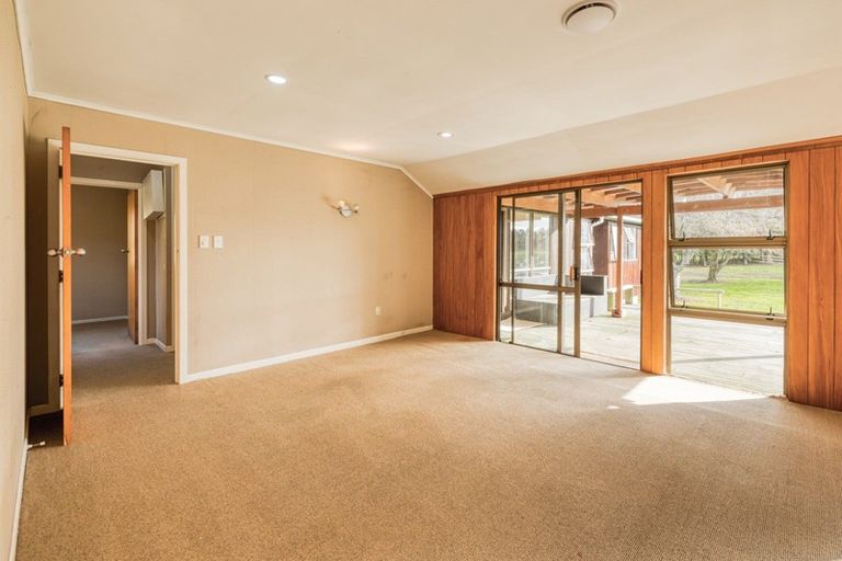 Photo of property in 12 Brookvale Lane, Taupaki, Henderson, 0782