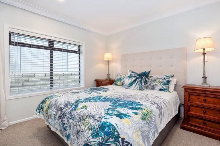 Photo of property in 157 Marine Parade, Mount Maunganui, 3116