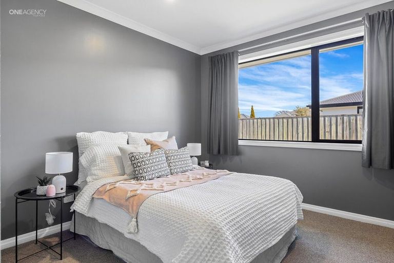 Photo of property in 75 Kippenberger Avenue, Rangiora, 7400
