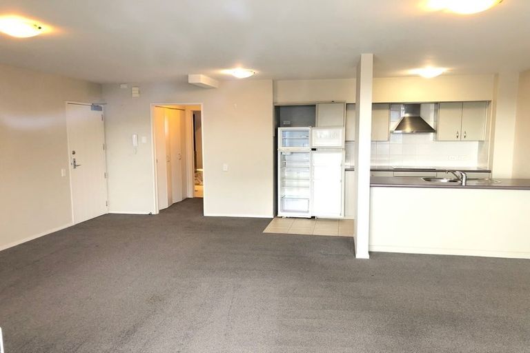 Photo of property in 2/45 Haven Drive, East Tamaki, Auckland, 2013