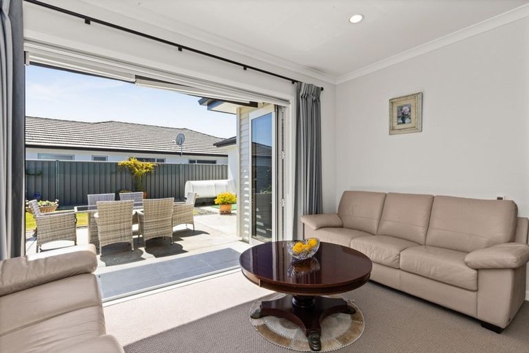 Photo of property in 11 Aoraki Road, Poraiti, Napier, 4112